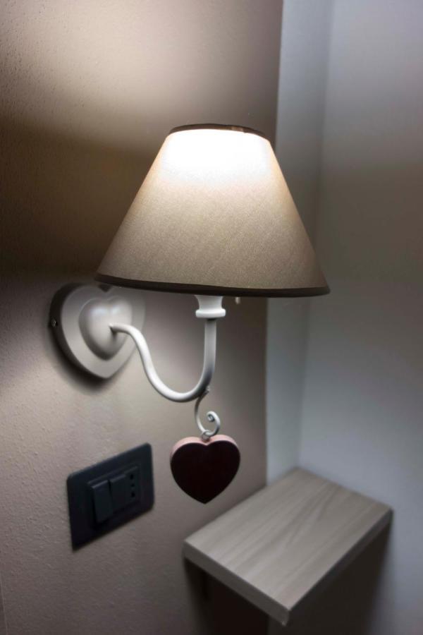 B&B La Casa Dei Cuori Millesimo Dış mekan fotoğraf
